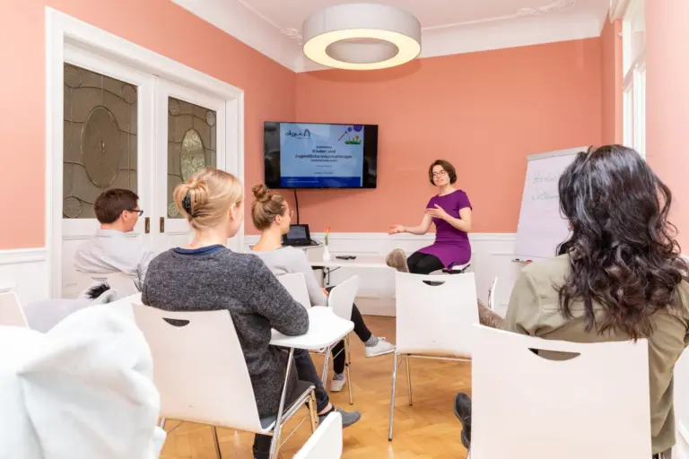 Informationsveranstaltung - Kinder- und Jugendlichenpsychotherapie