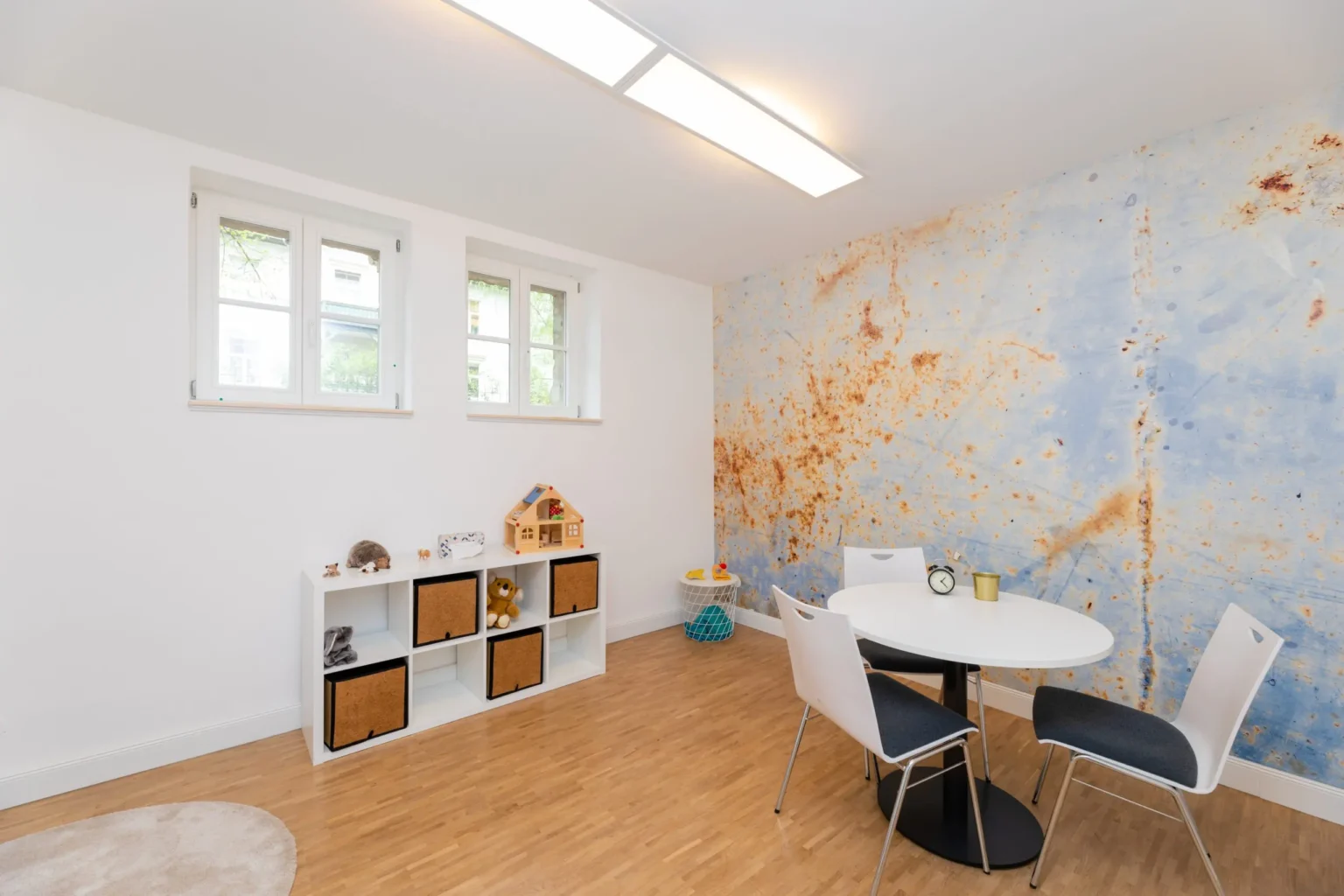 Therapieraum mit Sitzgelegenheiten